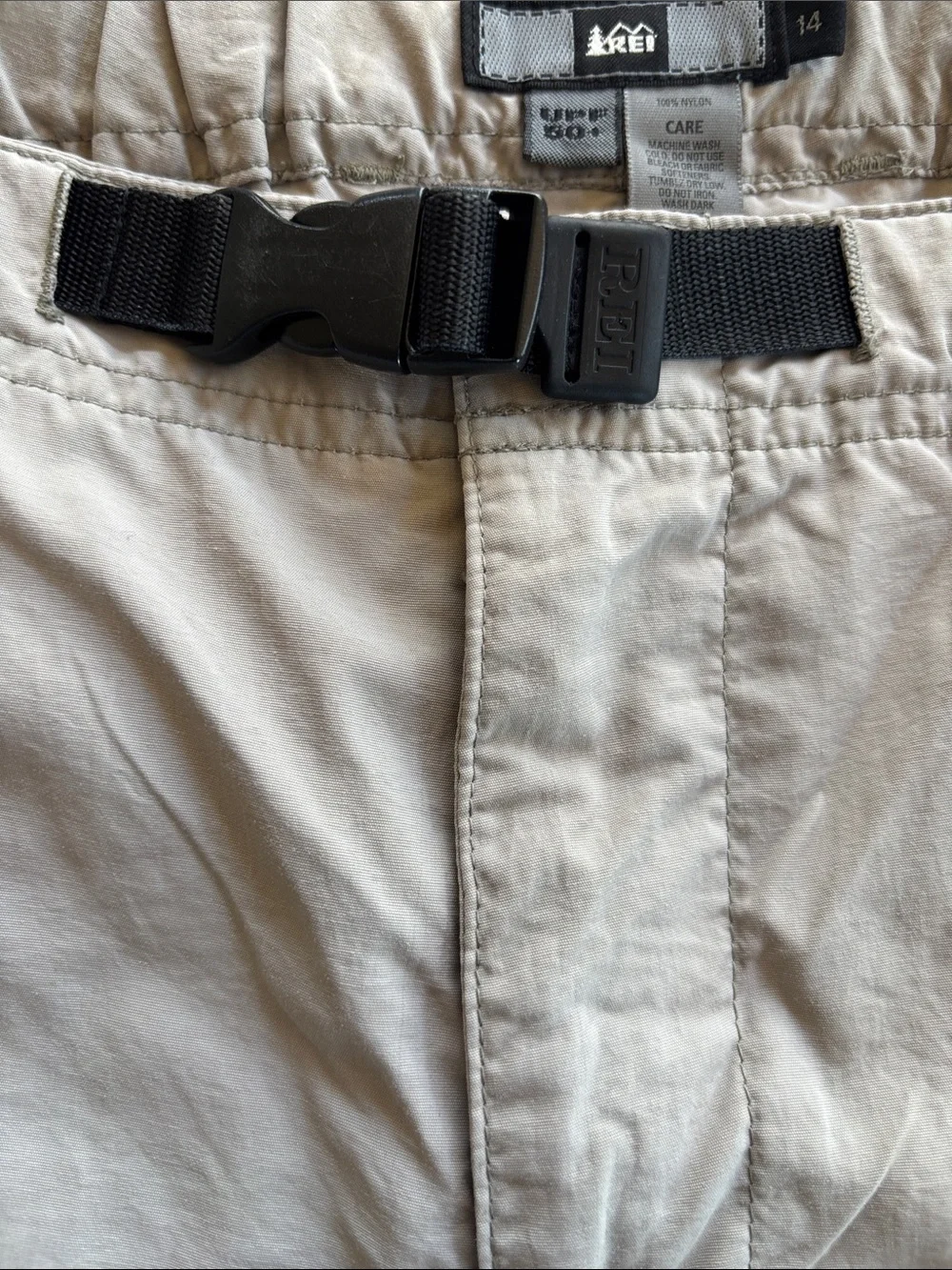 REI UPF 50+ Tan Convertible Hiking Cargo Pants / Shorts Size 14 - Picture 4 of 5